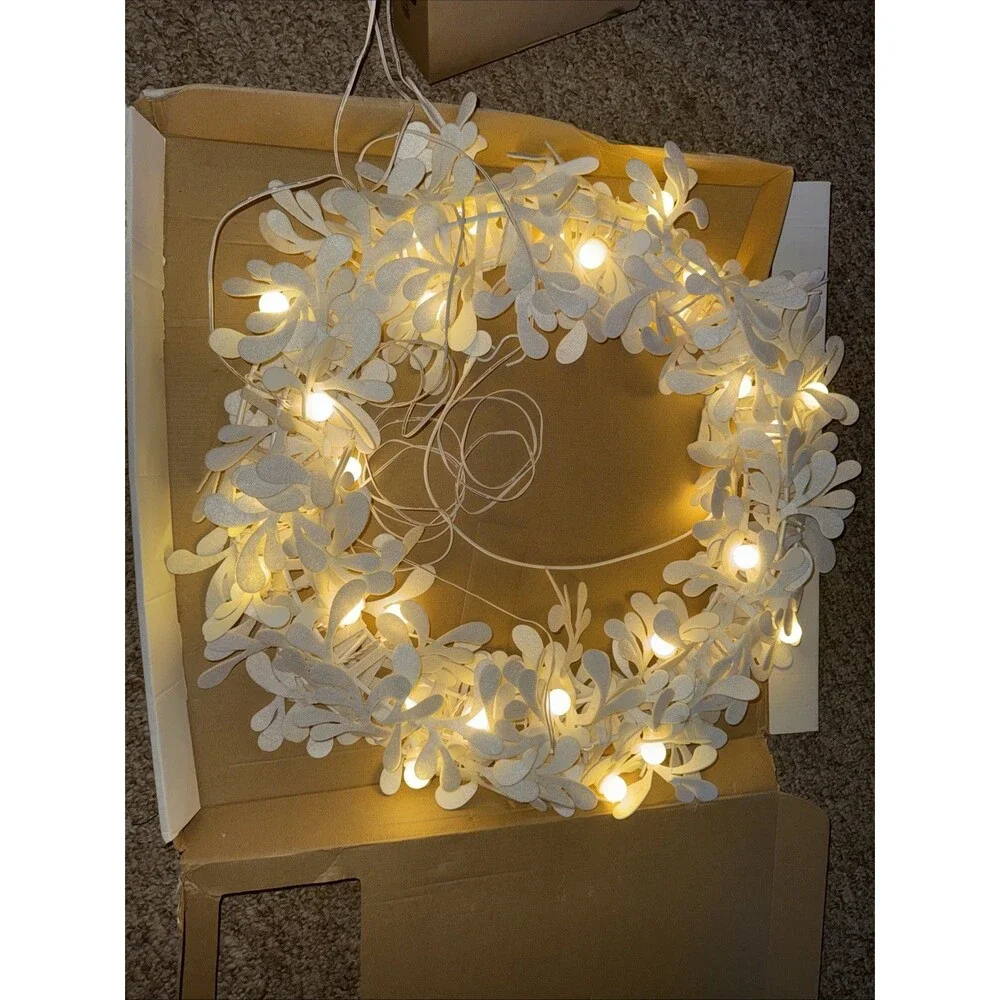 IKEA STRÅLA LED Holiday Decorative Chandelier DISCONTINUED 21x21 “ No Tex Cones